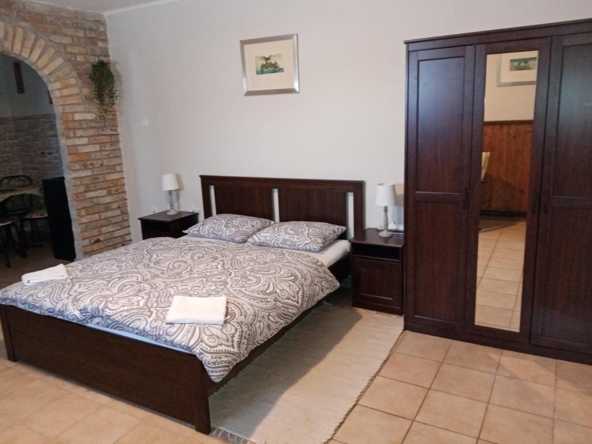 Véndektanya Vendégház Tapolca Extérieur photo