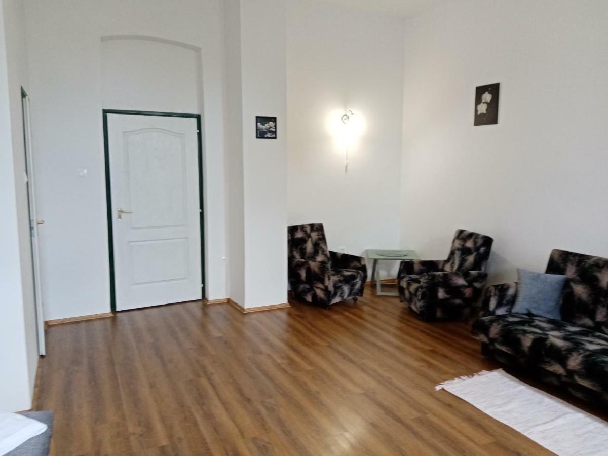 Véndektanya Vendégház Tapolca Extérieur photo